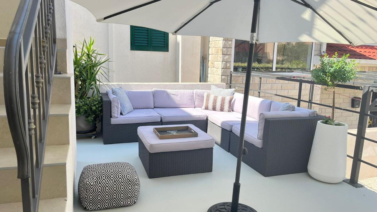 Guesthouse Civljak Baška Voda المظهر الخارجي الصورة