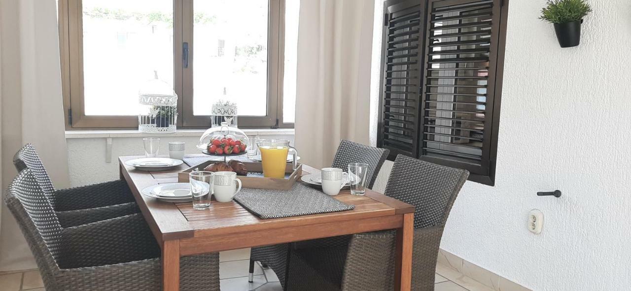 Guesthouse Civljak Baška Voda المظهر الخارجي الصورة